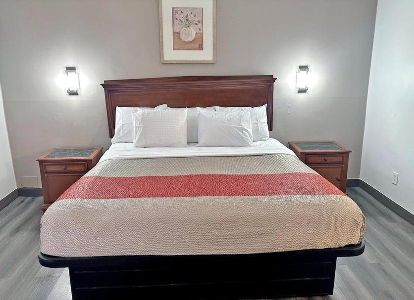 Red Carpet Inn - Стемфорд Екстер'єр фото